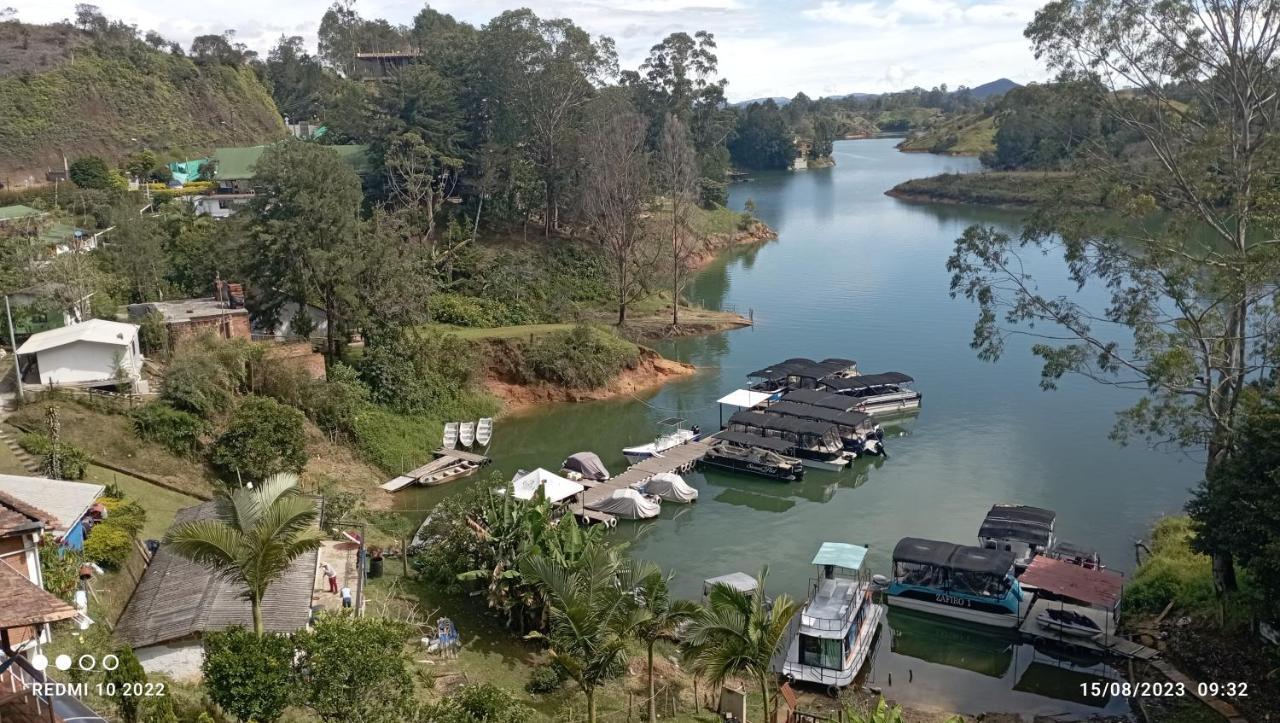 Hotel Nuevo Mirador Guatapé Exterior foto